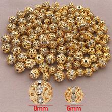 10颗6/8毫米精美镂空圆形隔珠，镀18K金，厚实银色，饰有水晶——非常适合新娘、婚礼和DIY珠宝 - 彩色 - 查看 12