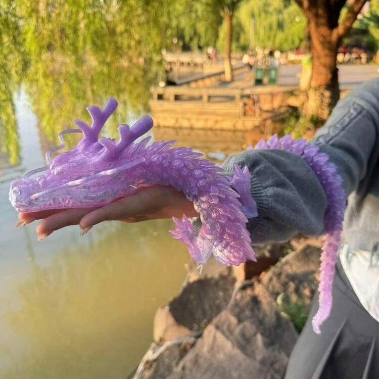 3D Printed Dragon Model For Valentine's Exchange Toy,Valentine Party Favor, Prize Supplies, 1 Count Creative Desktop Decoration, Dragon Model Ornament, 3d Printed Fidget Toys,Office Desktop Decoration, Perfect Holiday Gift,Easter Egg Gifts,3d Printed Stuff - 紅藍 - 查看 7