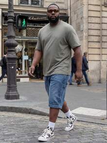 Plus Size Solid Color Casual Short Sleeve T-Shirt, Round Neck Basic Tee, Suitable For All Seasons - Olive Green - View 4