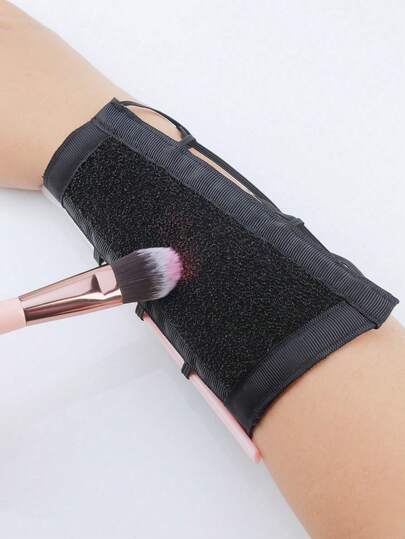 1pc Black Arm Strap Makeup Brush Cleaner, New Arm Band Wash Sponge Cleaning Makeup Brush Sleeve Dry Cleaning Tool