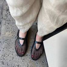 Round Headed Niche Fish Mesh Hollowed Out Ballet Shoes For Women, New Fashionable And Simple Flat Bottomed Belt Buckle Single Shoes - 黑色網 - 查看 3