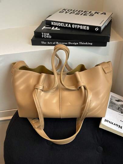 大容量通勤手提包，复古褶皱托特包，简约纯色，2026年春季新款设计