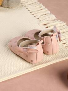1 par de zapatos planos de niña con diseño de lazo, corazón y flor, de punta redonda, versátiles para primavera y otoño - Rosa - Ver 5