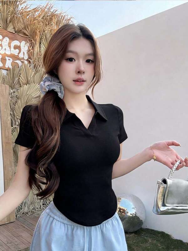 Women's Y2K Minimalist Solid Black Fitted Waist Sweet Sexy Versatile Collared Short Sleeve Top T-Shirt, Spring/Summer Casual