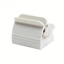Dụng cụ bóp kem đánh răng với thiết kế con lăn lò xo, dễ dàng lấy hết kem đánh răng, sữa rửa mặt và các sản phẩm dạng tuýp còn lại. Chất liệu bền chắc, thao tác thuận tiện, giúp giữ cho mặt bàn luôn gọn gàng. - Xoay - Xem 14