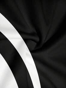 男士街头风黑白撞色山脉印花宽松T恤 - 彩色 - 查看 4