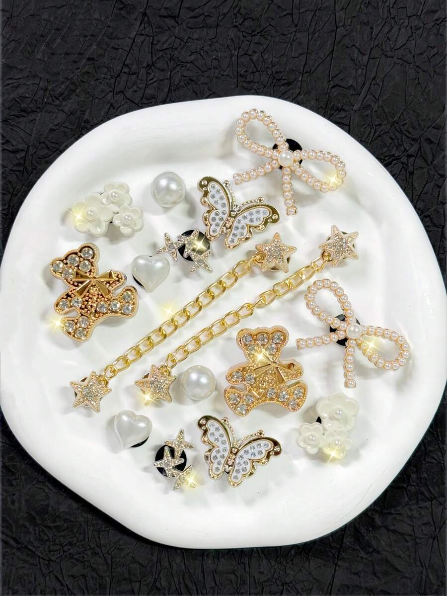 16pcs Detachable DIY Rhinestone Bear, Bow, Christmas Snowflower Shoe Accessories, Decorative Chain, Perfect Holiday Gift - Golden Bear - View 1