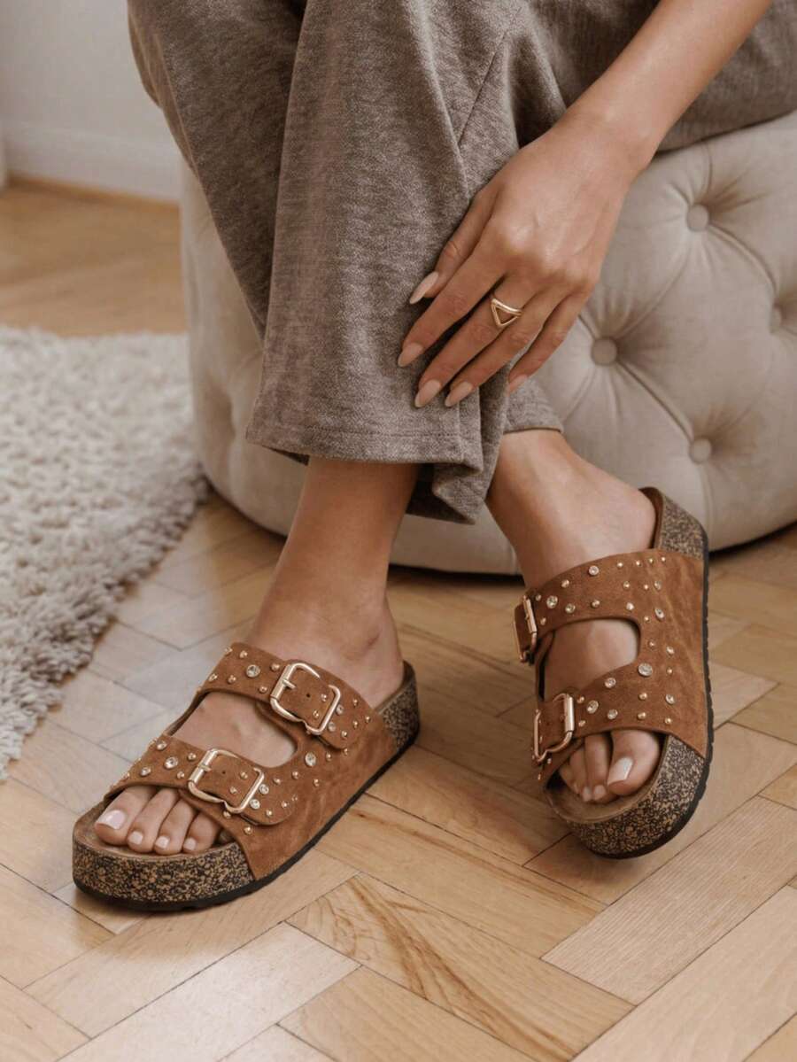Mules Plateformes à Strass And Clous Dorés - Élégance Été - Camel - View 1