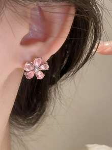 1 Pair Cute Sweet Elegant Versatile Niche Elegant Minimalist Pink Flower Stud Earrings, Suitable For Women's Daily, Festival, Party Wear - Flowers - View 2