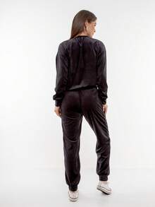 CON-050 - Black - View 2