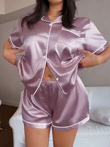 女款優雅純色短款絲綢睡衣套裝，優雅短袖鈕扣領上衣搭配簡約長褲 2 件套，易清洗且可機洗，不易變形，慵懶休閒極簡時尚，適合居家與戶外穿著 - 淺灰紫 - 查看 3