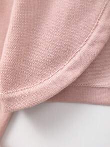 Áo khoác cardigan dệt kim ngắn tay màu trơn thời trang cho bé gái, cài một nút, thêu họa tiết ngọc trai, thích hợp mặc ở nhà hoặc phối đồ, cũng có thể làm quà tặng Eid Al-Adha. Kích thước lớn hơn bình thường, nên đặt size nhỏ hơn một size. - Bụi hồng - Xem 5