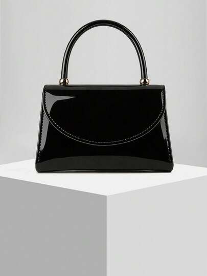 新款亮面手提包/手拿包，适合婚礼、晚宴、派对、宴会等场合。是送给女性的绝佳礼物。