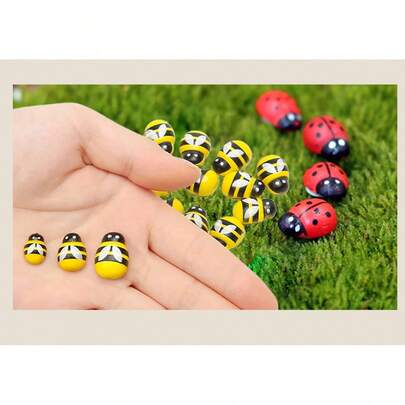 100个自粘木制蜜蜂和瓢虫 - 9x13毫米和8x11毫米微型手工装饰品，适用于DIY剪贴簿、卡片印刷和派对装饰，非常适合房间装饰和盆栽植物装饰。