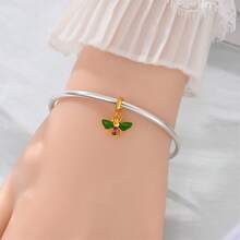 蜜蜂和雏菊吊坠串珠，适合DIY手链，女士饰品礼物 - 彩色 - 查看 9