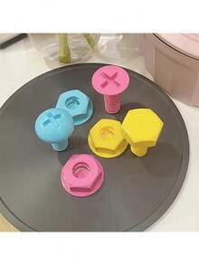 3个创意可爱螺丝钉墙门粘钩，无需钻孔，强力耐用 - 查看 8