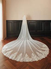 One Layer Ivory Long Lace Bridal Veils With Metal Comb Fall Clothes Women - Beige - View 8