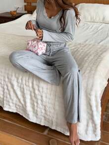 两件套女士蕾丝拼接长袖上衣+松紧腰裤可爱睡衣套装 - 灰色 - 查看 1