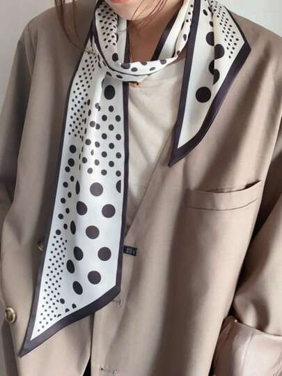 1pc Women Carriage Print Fashion Style Silk Scarf Bandana,Hair Band,Head Band Ideal For Dressing Up Your Look