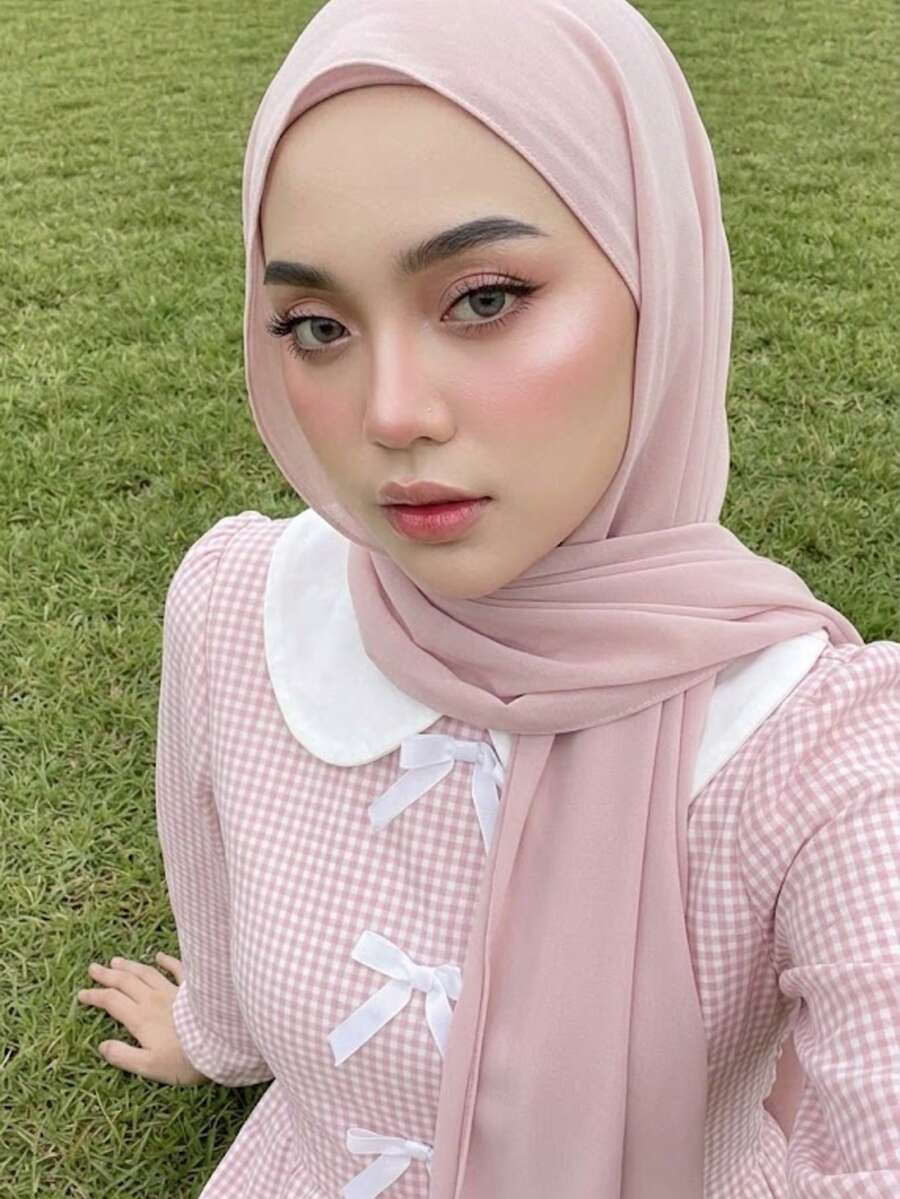 1pc Women's Solid Color Pearl Chiffon Soft Headscarf, Arabic Casual Long Scarf, Conservative Plain Head Wrap, Suitable For Daily Use - Pink - View 1