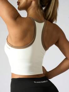 Women's Colorblock Sports Camisole, Built-In Padded Bra, Racerback Design, Supportive Yoga Workout Top Suitable For Fitness, Running - Creamy White - View 2