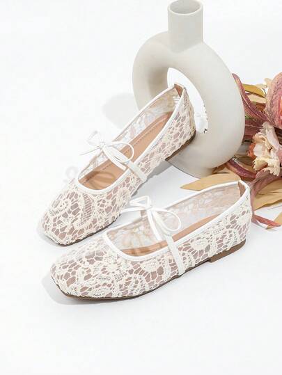 Fishnet Ballet Shoes, Square Toe Flat Women's Shoes, Solid Color Patchwork Elegant Preppy Style Party Commute Casual Fairy Punk Retro Wedding Business Chinese Style Luxury Lolita New Chinese Style Western Style Street Western Wedding Chinese Wedding Workwear Style Bow Buckle Breathable Mesh Vamp Summer Non-Stuffy White Lace Mary Jane Shoes, Square Toe Low Vamp Bow Tie Shoes, Holiday Wedding Party Office Outdoor Spring Summer New Arrival