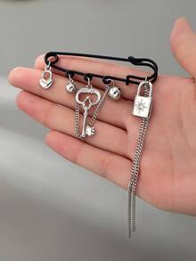 1 pieza Broche clásico retro de estilo punk - Multicolor - Ver 2