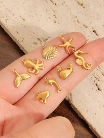 3Pcs 18K Gold Plated Stainless Steel Fish Tail/Seahorse/Dolphin Charm Pendants Accessories Summer Beach Starfish Shell Charms For DIY Jewelry Making Supplies Necklace Bracelet Earrings Findings