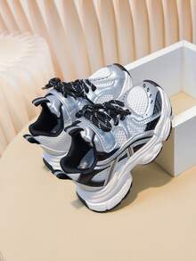 1 Pair Spring New Breathable Mesh Children's Sports Shoes, Girls Lightweight Casual Chunky Sneakers, Boys Anti-Slip Durable Running Shoes, Toddler First Walking Shoes - Black - View 4