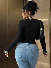 NVFelix 时尚女士针织长袖 Polo 衫，豹纹领口和纽扣细节，黑色 - 黑色 - 查看 2