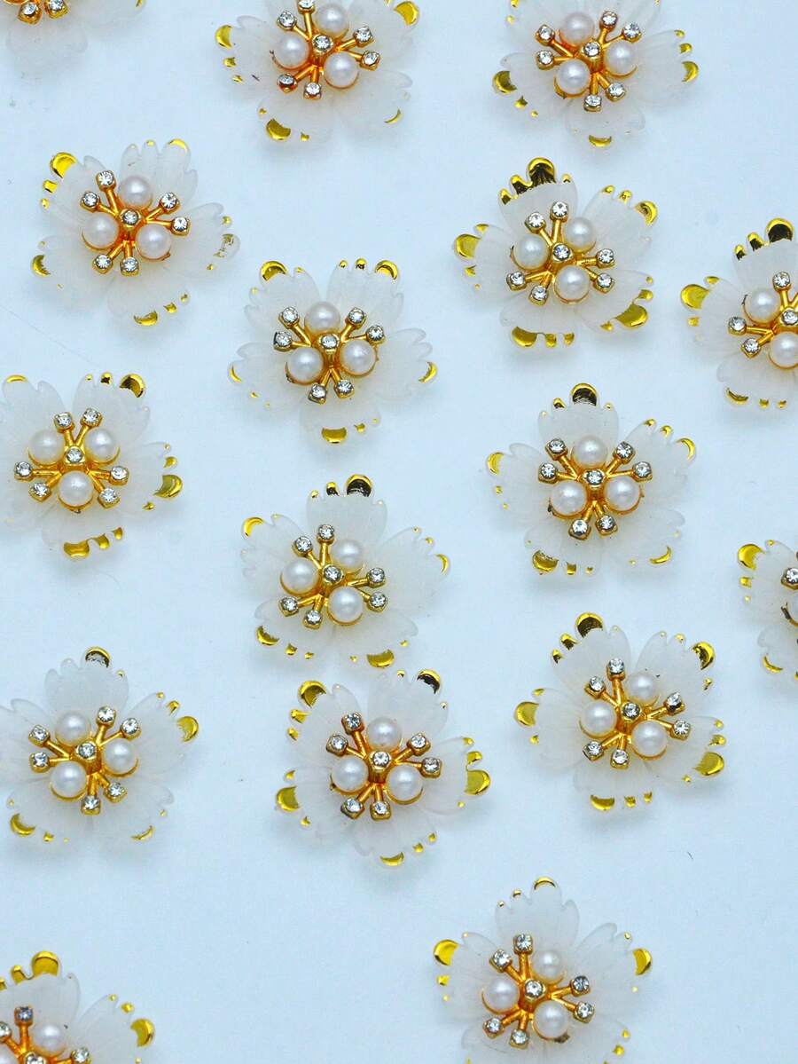 50pcs Gold Rimmed Rhinestone Flower Appliques, Suitable For Jewelry, Shoes, Clothing, Bags, Gifts - White - View 1