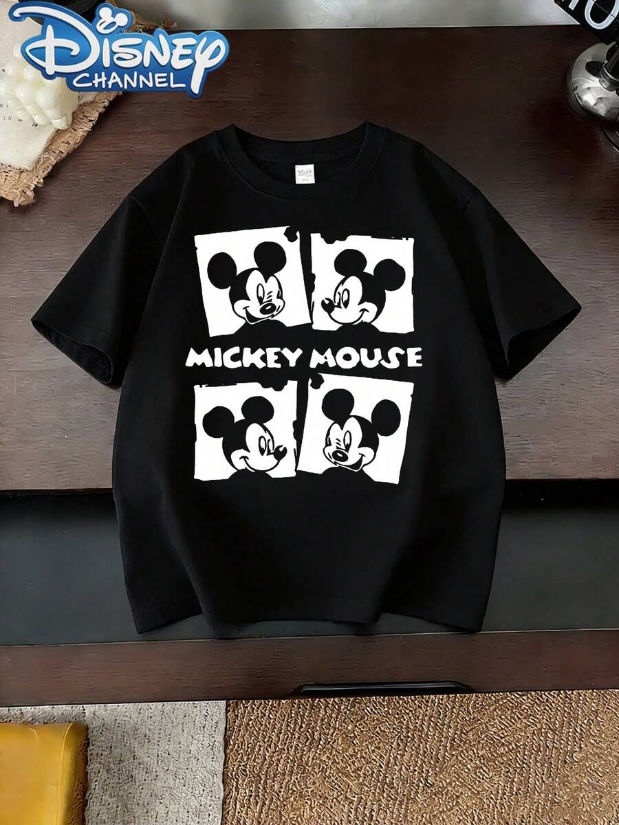 Mickey Mouse The Disney pattern printed fashionable round neck T-shirt is made of 100% pure cotton making it an ideal choice for daily wear vacation and leisure outdoor exploration school life and shopping trips It is a must-have item for summer It is also an excellent gift for the same boy and girl Every child deserves a dissney tshirt - Negro - Ver 1