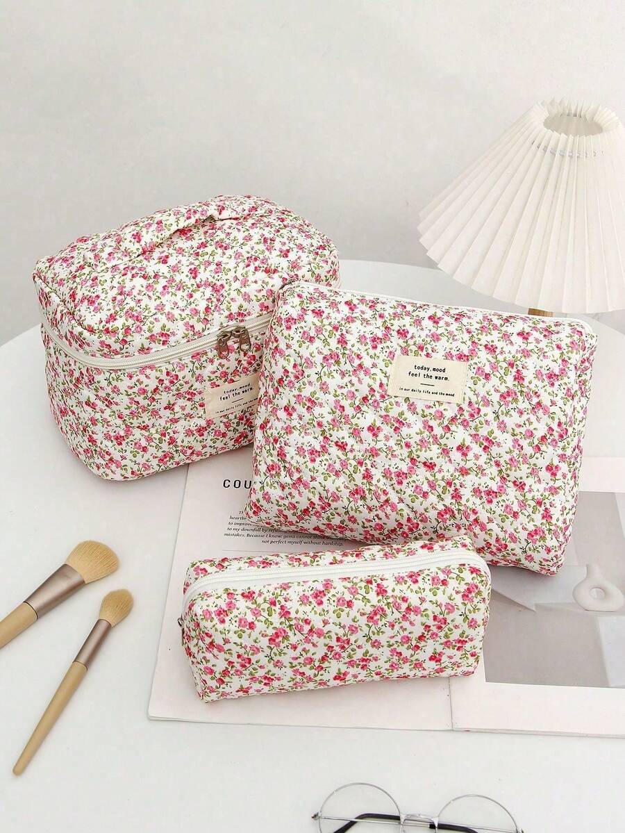 1pc Rose Red Printed Multi-Functional Quilted Cosmetic Bag, Fashion Casual Large Capacity Zipper Makeup Bag, Travel Stationery Storage Pouch, Essential Vacation Cosmetic Bag - Pink - View 1