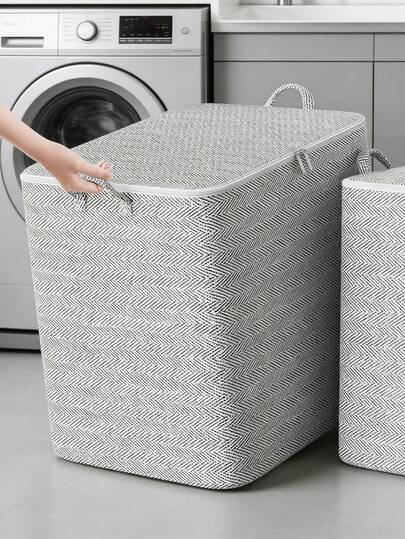 1 Hộp đựng quần áo cho tủ quần áo gia đình - Túi đóng gói di chuyển dung tích lớn để sắp xếp quần áo và chăn ga gối đệm - Thùng đựng đồ bằng vải chắc chắn với thiết kế nắp lật, kiểu dáng gấp gọn tiết kiệm không gian, màu xám trắng - Lý tưởng cho tủ quần áo, lưu trữ dưới gầm giường và di chuyển bằng ô tô - Giải pháp dễ dàng vệ sinh để đựng quần áo và đồ chơi, họa tiết xương cá, tay cầm chắc chắn, sắp xếp đồ đạc dưới gầm giường.