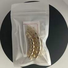 THATBOY 2 件 18K 镀金牙套，闪亮耀眼，8 颗金牙，男女皆宜，适合在复活节、万圣节等派对上佩戴。 - 彩色 - 查看 12