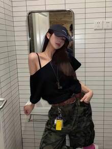 黑色