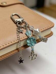 1pc Unisex Four-Leaf Clover Phone Lanyard Keychain, Beaded Handmade Strap, Gift For Friends And Family - Baby Blue - View 3