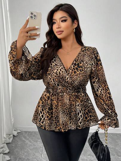 大码女式雪纺豹纹交叉褶皱花瓣袖衬衫，春夏秋季