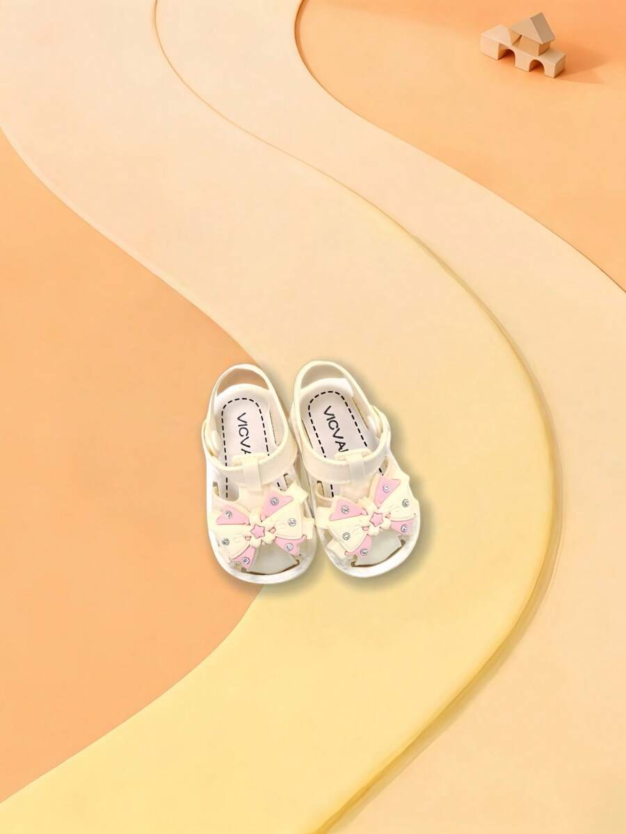 Kids' Summer Indoor Beach Sandals - White - View 1