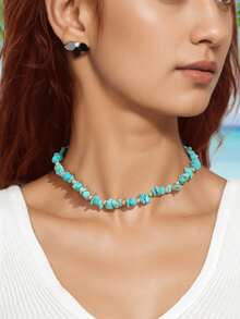 Bộ trang sức mùa hè đi biển gồm 3 món: Dây chuyền hạt ngọc lam không đều kiểu Boho Chic và bông tai hình cánh hoa màu đen. - Nhiều màu - Xem 1