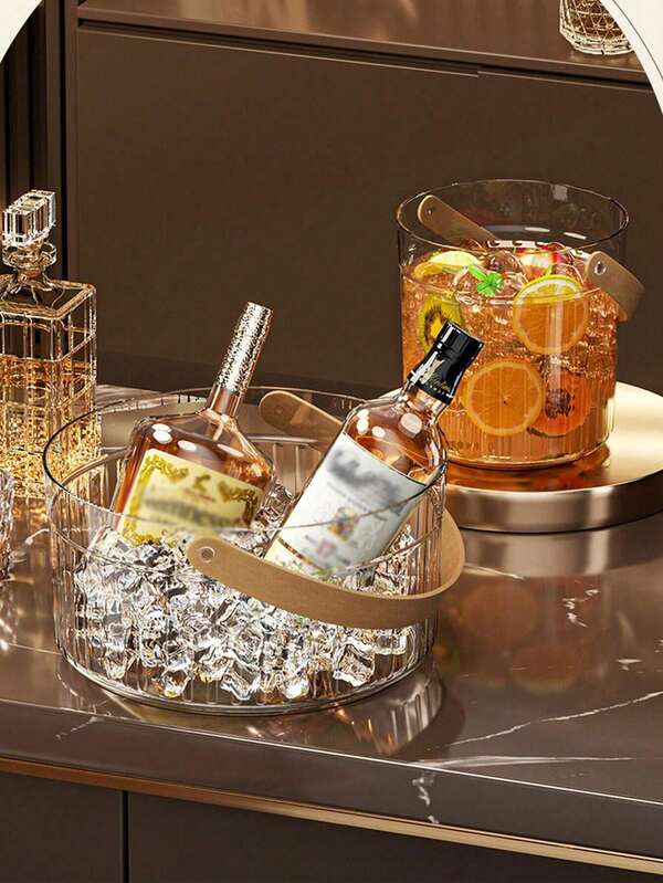 Cubo de hielo de gran capacidad y transparente de acrílico, adecuado para uso doméstico para almacenar refrescos, cerveza y vino. También es adecuado para picnics y es fácil de limpiar. En la industria de la restauración, este cubo de hielo se puede utilizar para enfriar vino, champán y otras bebidas alcohólicas, manteniendo la temperatura ideal de consumo y realzando el sabor. Además, es ideal para actividades al aire libre y camping, convirtiéndolo en un regalo perfecto para el Día del Padre.