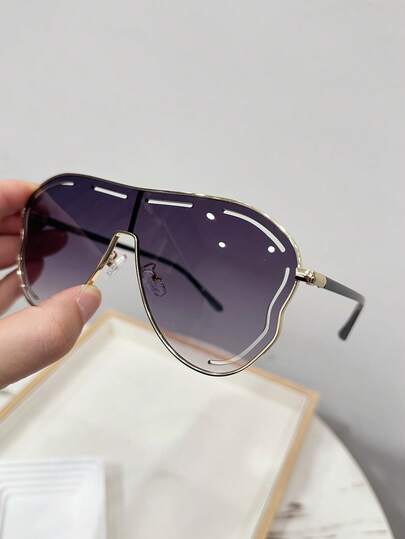 1pc Women's Casual Retro Hollow Butterfly Frame Fashion Fashion Glasses, Suitable For Daily Wear And Street Photography