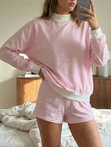 Conjunto de dos piezas a rayas para mujer, pantalones cortos Y2K, sudadera holgada de manga larga con cuello alto, jersey y pantalones cortos, chándal de primavera y otoño, ropa de estar por casa - Rosa - Ver 3