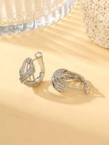 精美礼盒装优雅立方氧化锆编织圈形耳环，奢华闪亮圆形耳环，女士婚礼派对珠宝礼品，铜质材质，不褪色，防过敏 - 銀色 - 查看 3