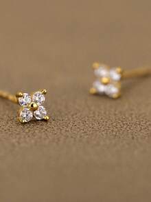 1 Pair Fashionable New Lucky Four-Leaf Clover Mini Stud Earrings, Delicate Minimalist Elegant Earrings For Ear Piercing - Earrings - View 6