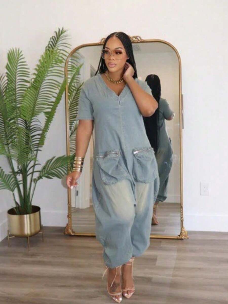 Comfortable And Fashionable Loose Big Crotch Jumpsuit Retro Personalized Fashion Big Pocket Denim Jumpsuit - màu xanh nhạt - Xem 1