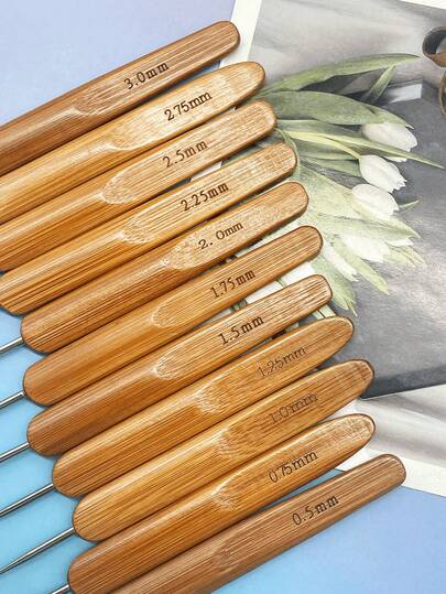 11pcs Carbonized Bamboo Crochet Hook Set - Durable Bamboo Handles, Comprehensive Sizes, Ideal Tools For Lace, Micro Crochet Art, Traditional Yarn DIY, Also Suitable For Braiding Crochet