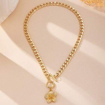 European And American Cross-Border Fashion Flower Necklace, Stylish Accessories For Women