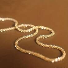 This High-Quality, Fade-Resistant Stainless Steel Necklace Is A Stylish And Elegant Piece For Women. Its Simple Yet Sophisticated Design Makes It Suitable For Everyday Wear Or Parties, And It's A Perfect, Understated Gift For Women. - Vàng - Xem 10