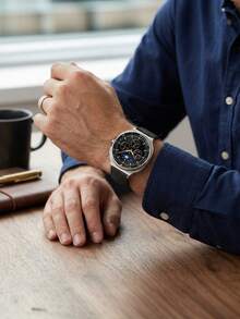 1条20mm/22mm PU皮革表带，兼容Galaxy Watch 7/6/5/4（经典款）、Fenix 8S/7S（42mm）、Forerunner 245/645、Venu SQ 2、GTS 3/4/Mini、GT 4/5/6/PRO、GT3/2（42mm）、Mi S1/2/3/4、Fenix 8/7（47mm）、Forerunner 965/265/255、Venu 3，男女皆宜，休闲商务风格。 - 棕色 - 查看 8